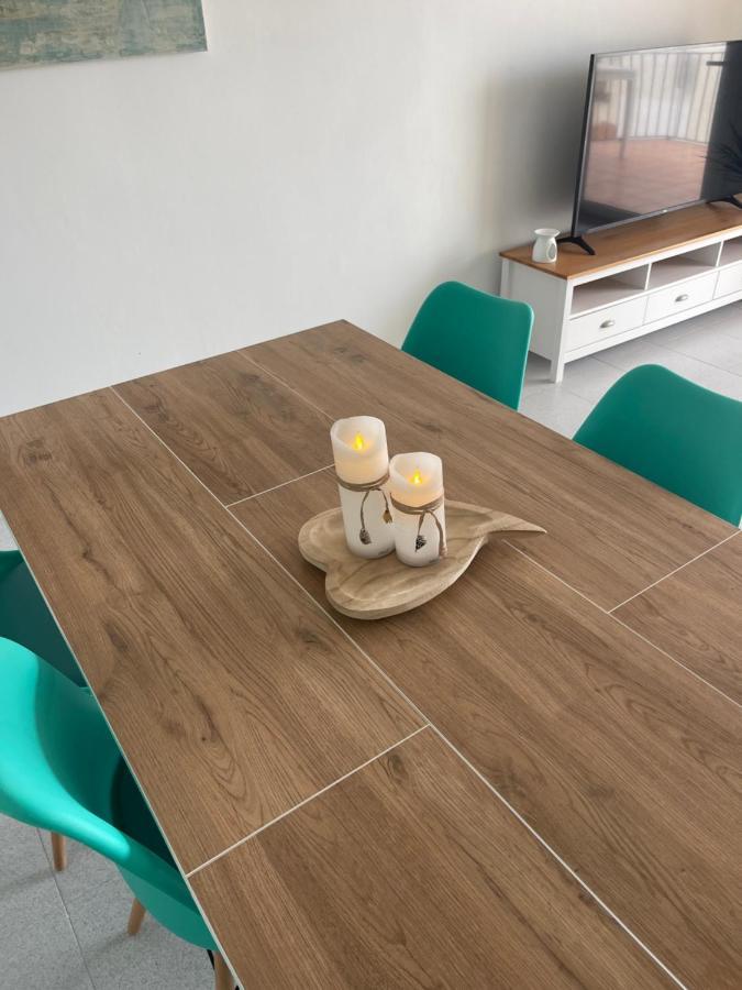 Apartamento Aquamarine Sant Feliu En La Playa Con Patio Sant Feliu de Guíxols Exterior foto