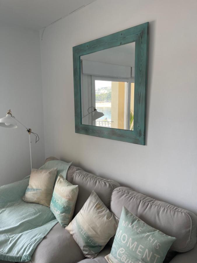 Apartamento Aquamarine Sant Feliu En La Playa Con Patio Sant Feliu de Guíxols Exterior foto